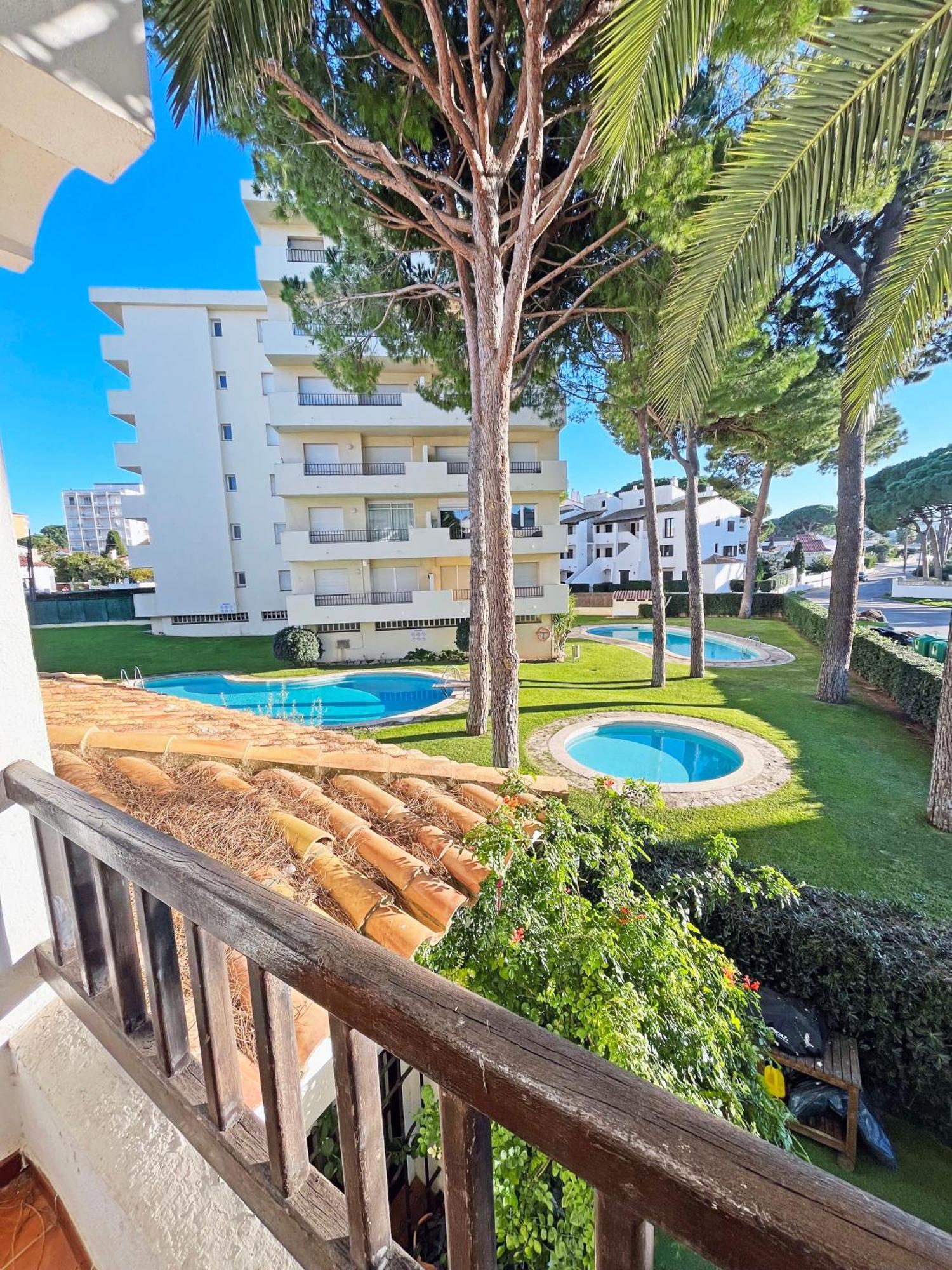 Apartamento En La Escala Con Piscina Y Parking L' Escala Eksteriør billede
